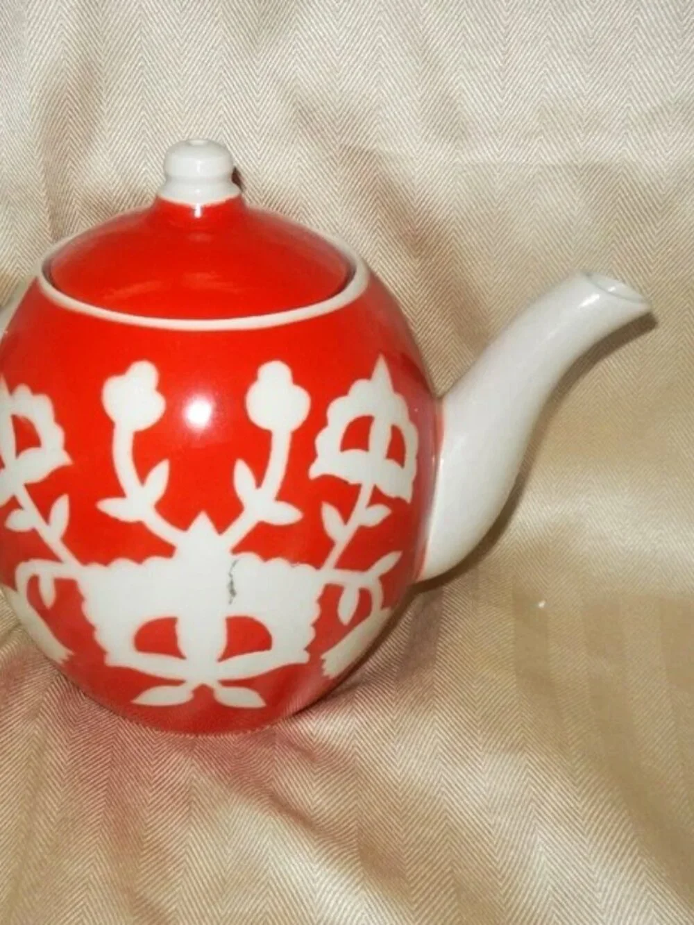 Vintage Soviet USSR Porcelain Teapot Red & White Deer Pattern